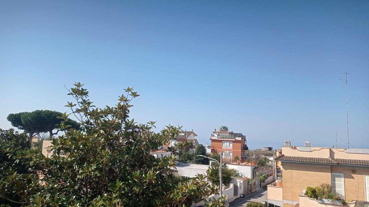 Villa Nerina Alloggio Turistico アンツィオ エクステリア 写真